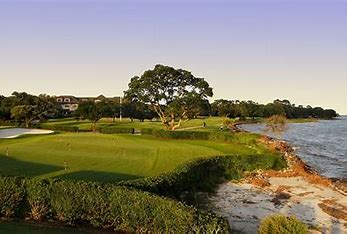 The beach where I met a friendly Aquafarian. 