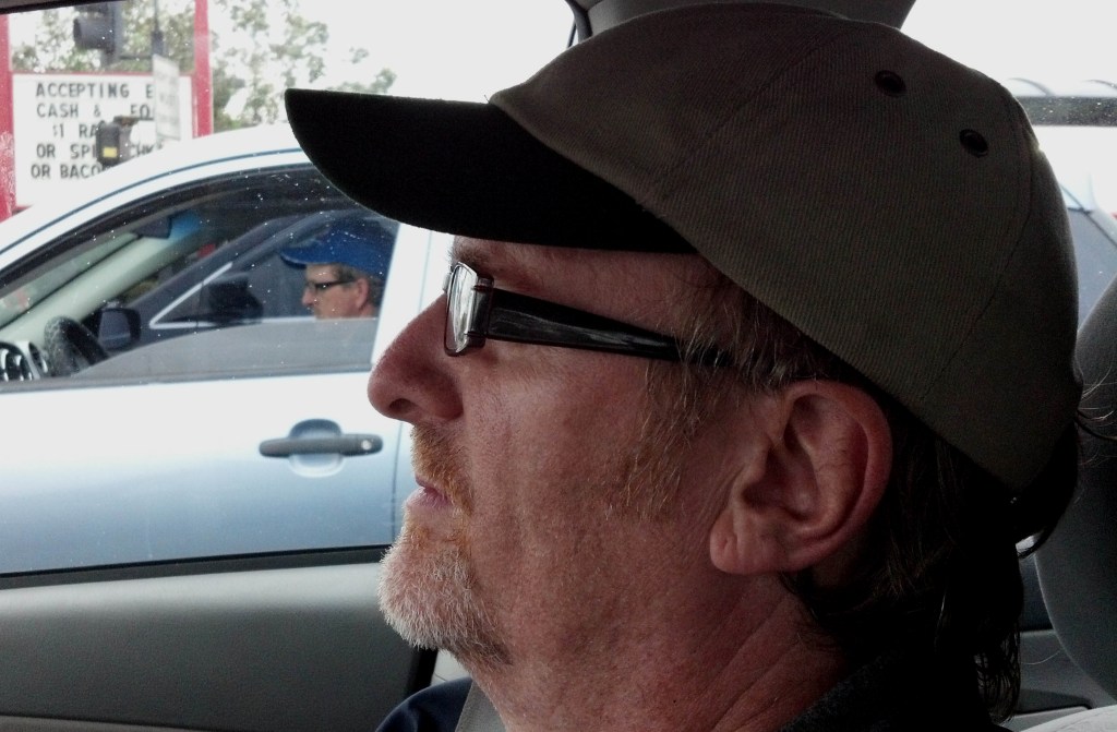 An image of the Author, Daniel Wolfert and a chance meeting with his doppelganger.