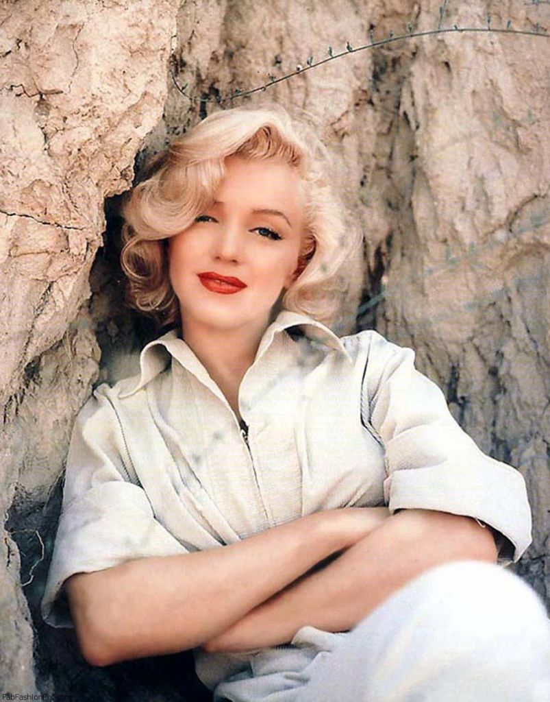 Marilyn Monroe photograph by Milton Greene.